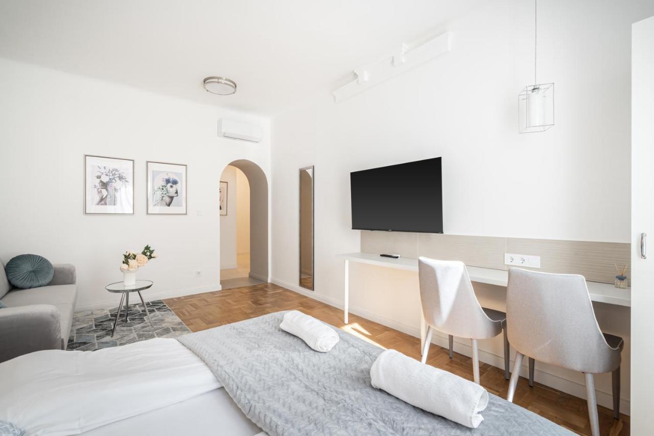 D71 - Central Cozy Suite, Best Location By Bqa Βουδαπέστη Εξωτερικό φωτογραφία